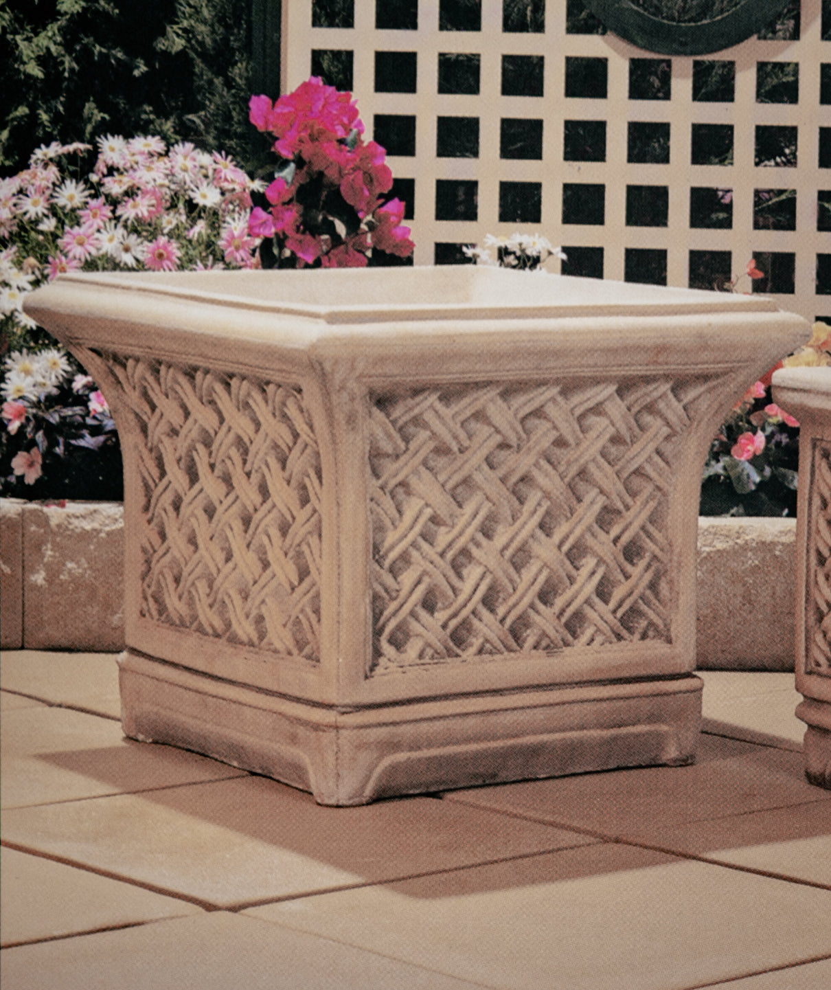 The Asquith Planter Concrete Planter